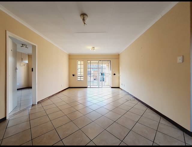 3 BEDROOM SIMPLEX TO LET IN NOORDWYK